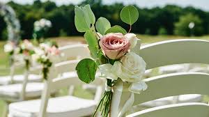 Basic Types Of Props Used In Weddings